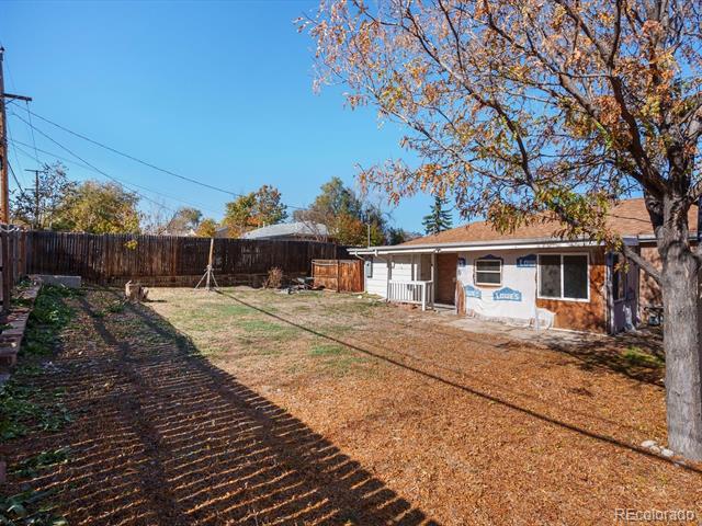 1290 Ash Court
