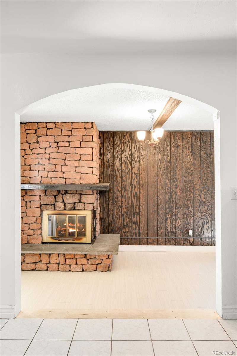 4661 Dixon Drive