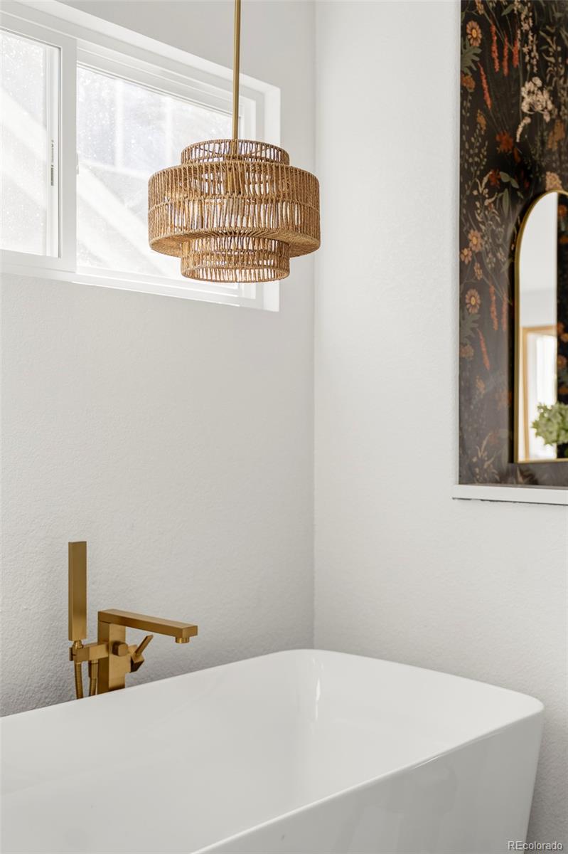 2395 Sandpiper Drive