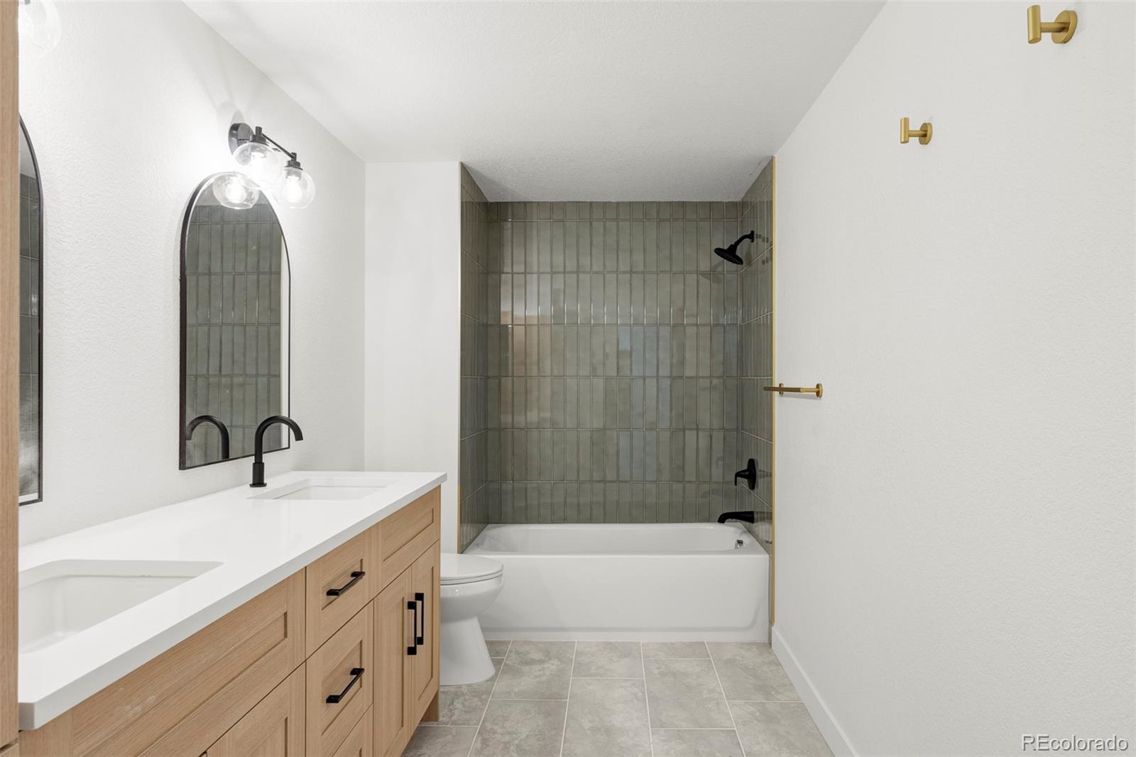 2395 Sandpiper Drive