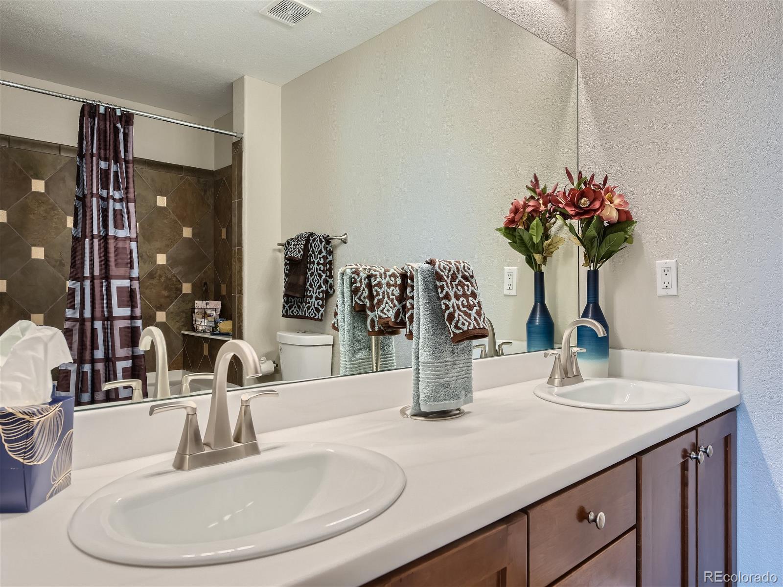 8808 S Kipling Way Unit: 204