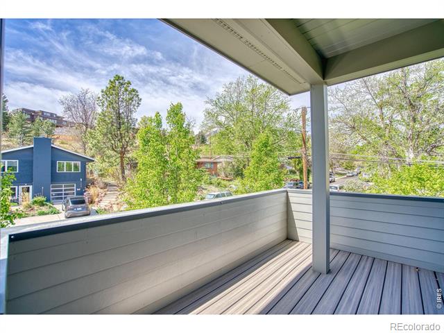 375 Bates Avenue