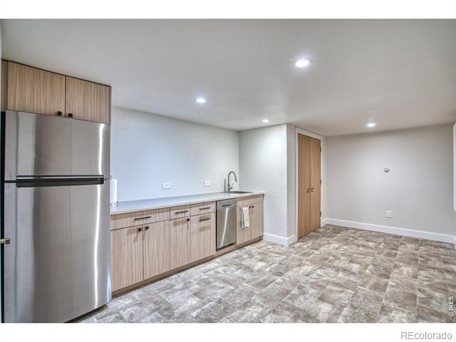 375 Bates Avenue