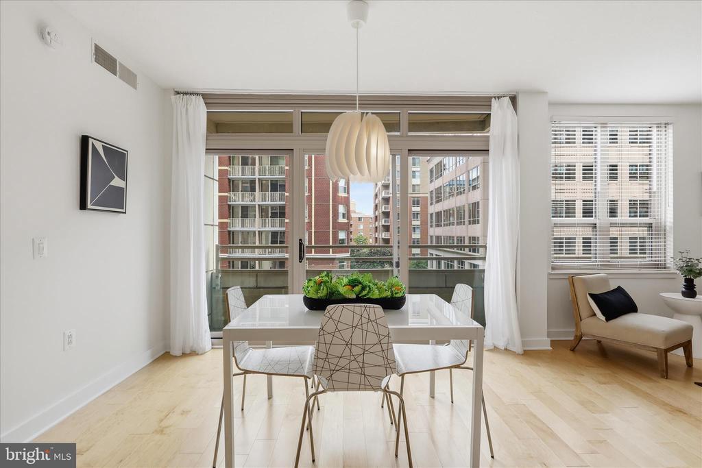 888 QUINCY STREET 510