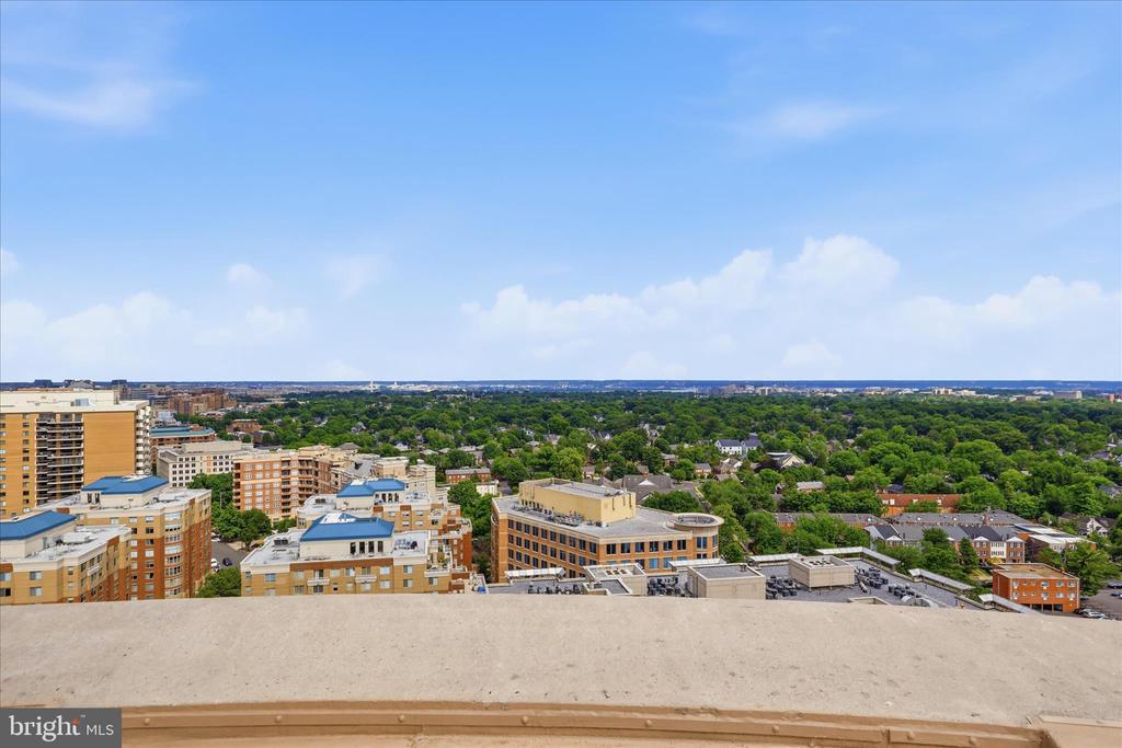 888 QUINCY STREET 510