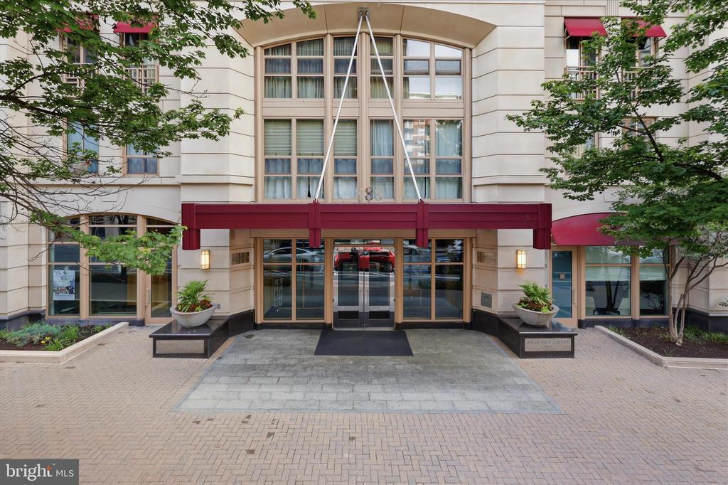 888 QUINCY STREET 510