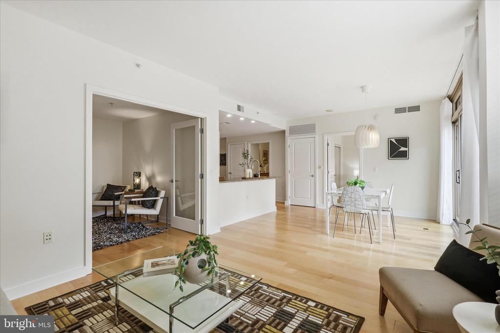 888 QUINCY STREET 510