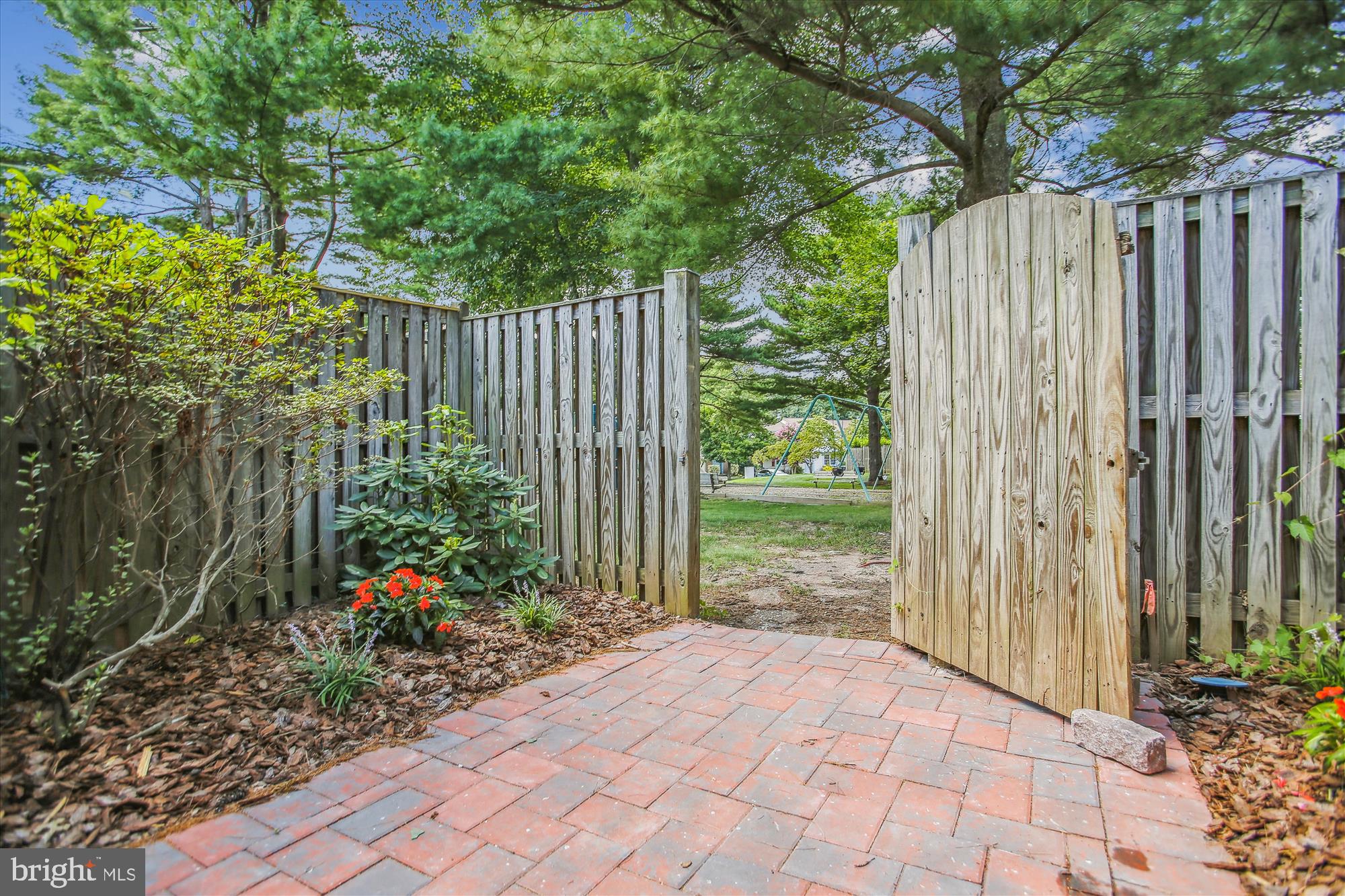 1680 HARVEST GREEN COURT