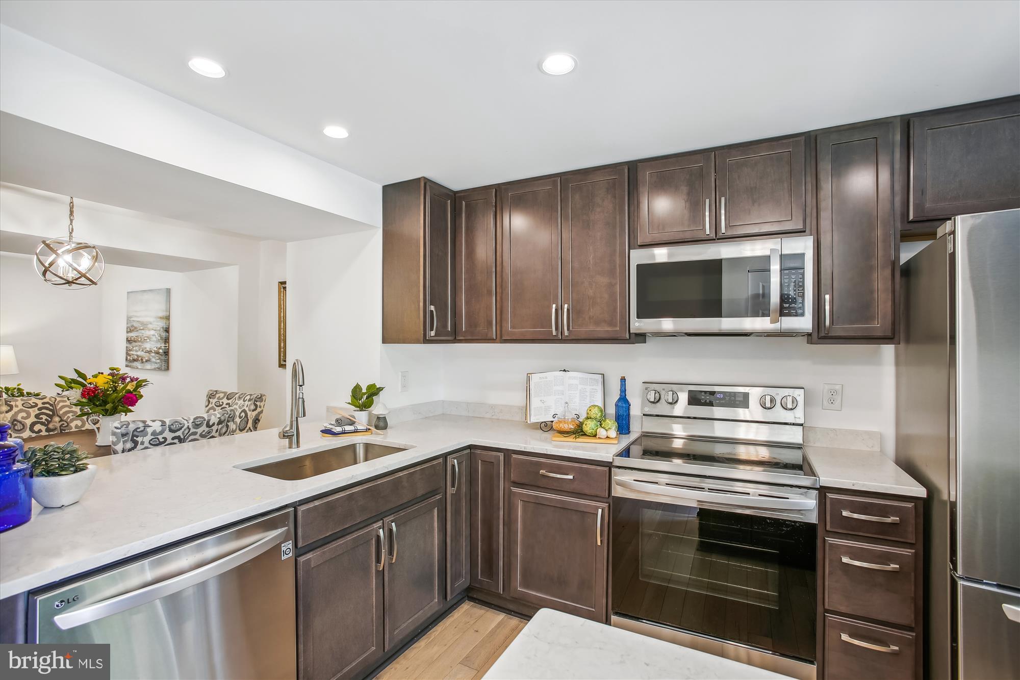 1680 HARVEST GREEN COURT