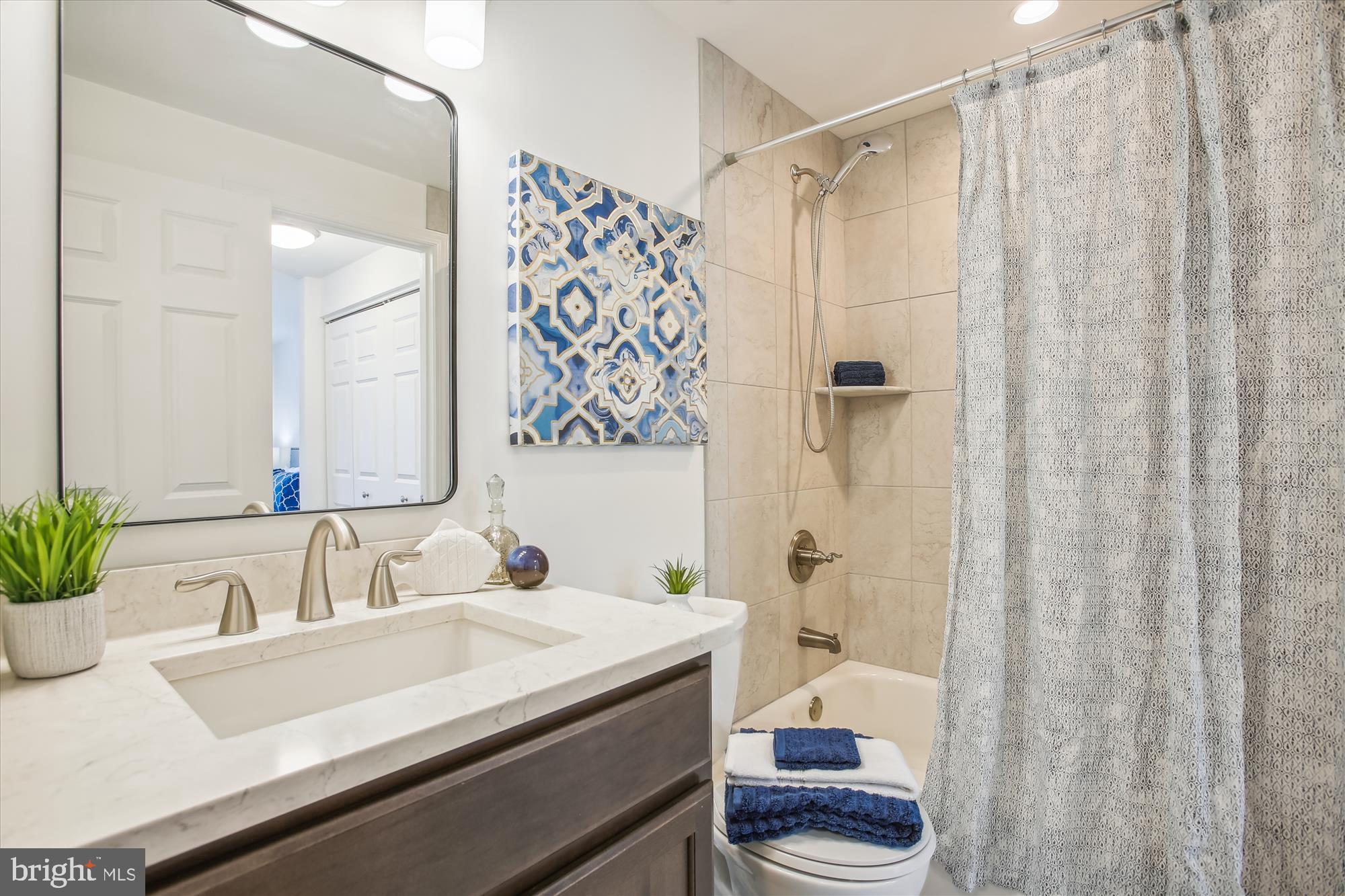 1680 HARVEST GREEN COURT