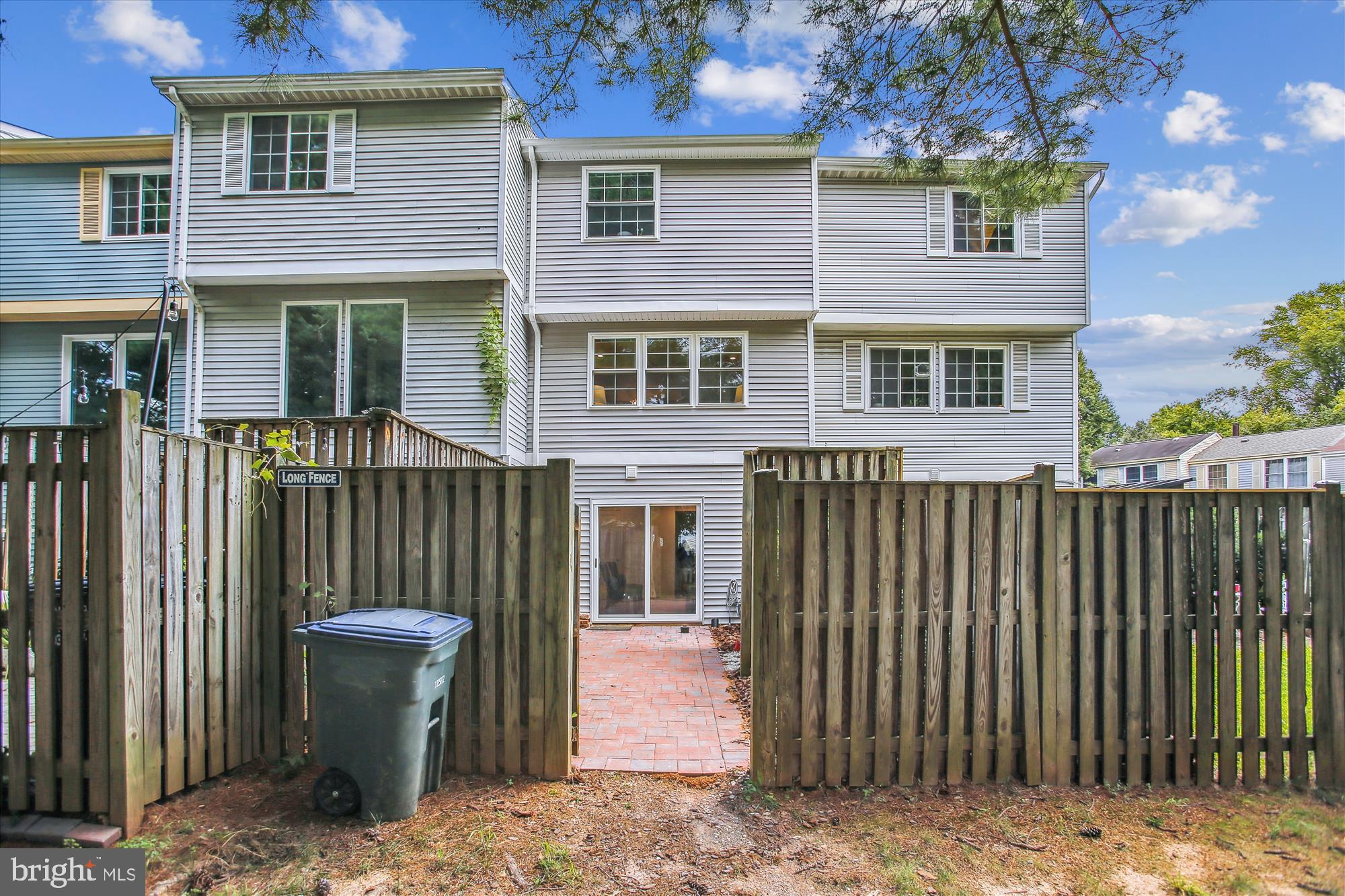 1680 HARVEST GREEN COURT