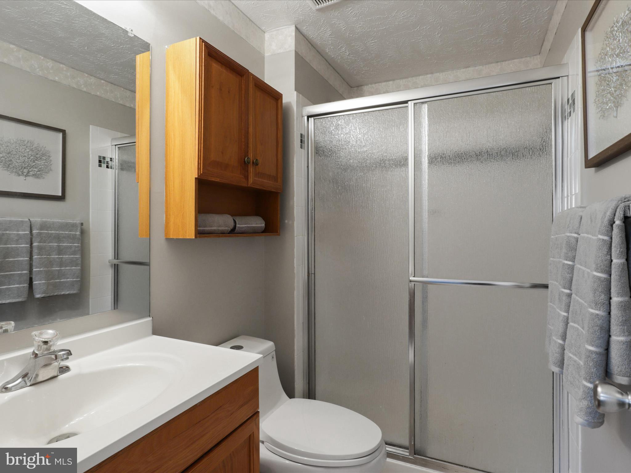 1561 Autumn Ridge Circle