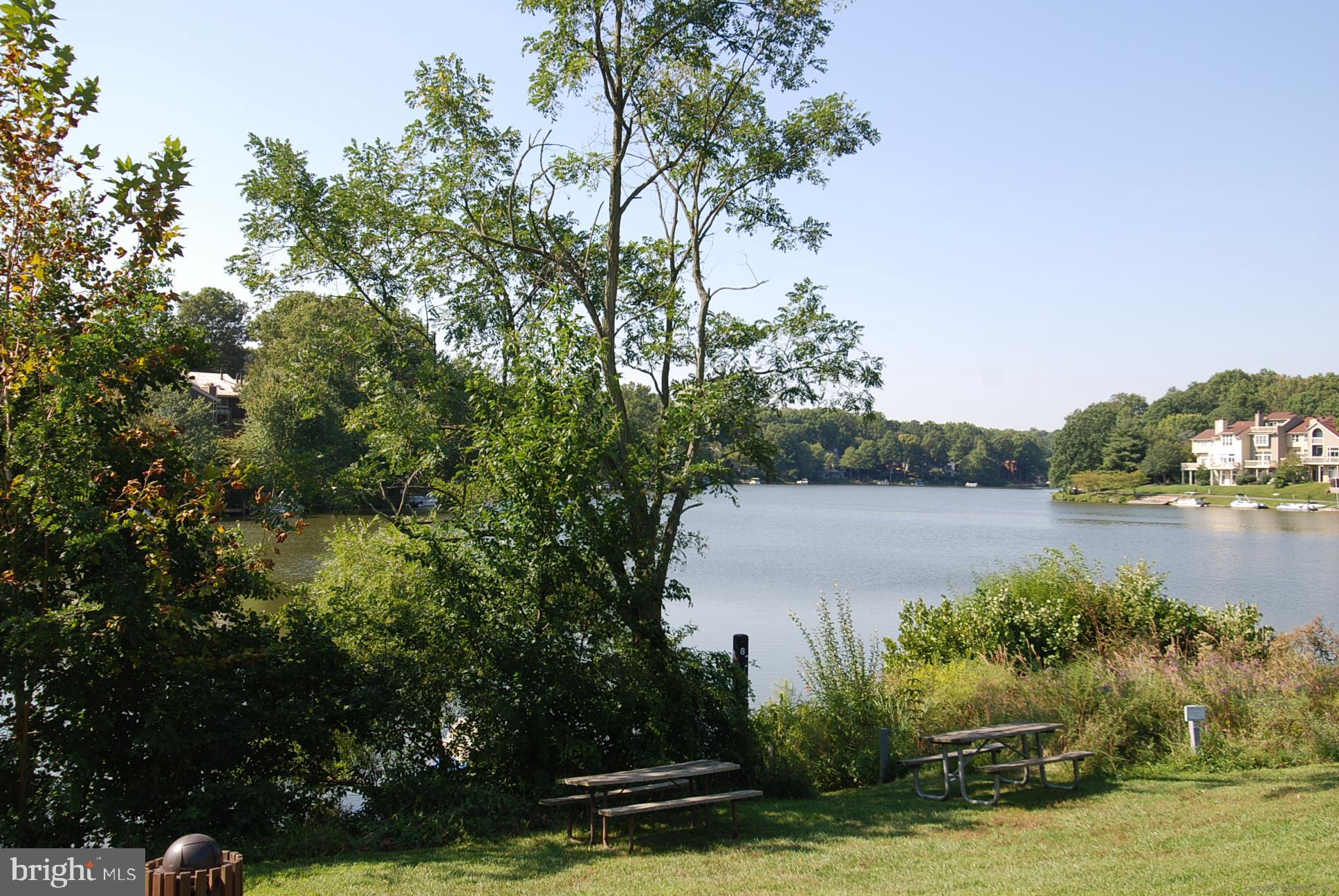 1963-B Villaridge Dr #1963b