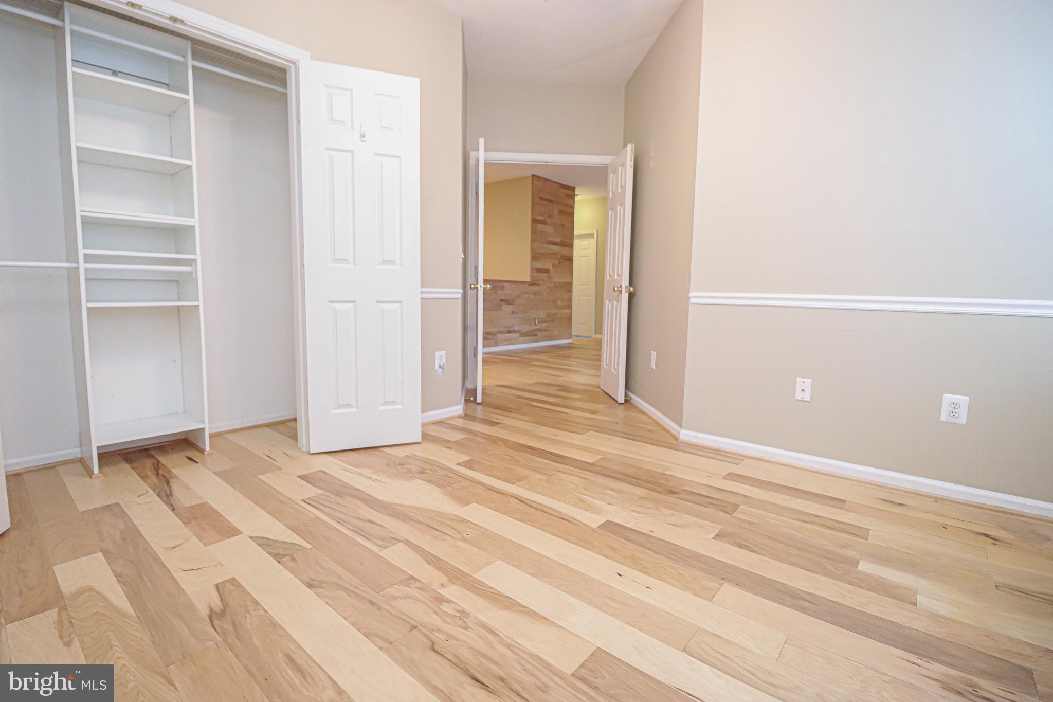 1708 LAKE SHORE CREST DR #13