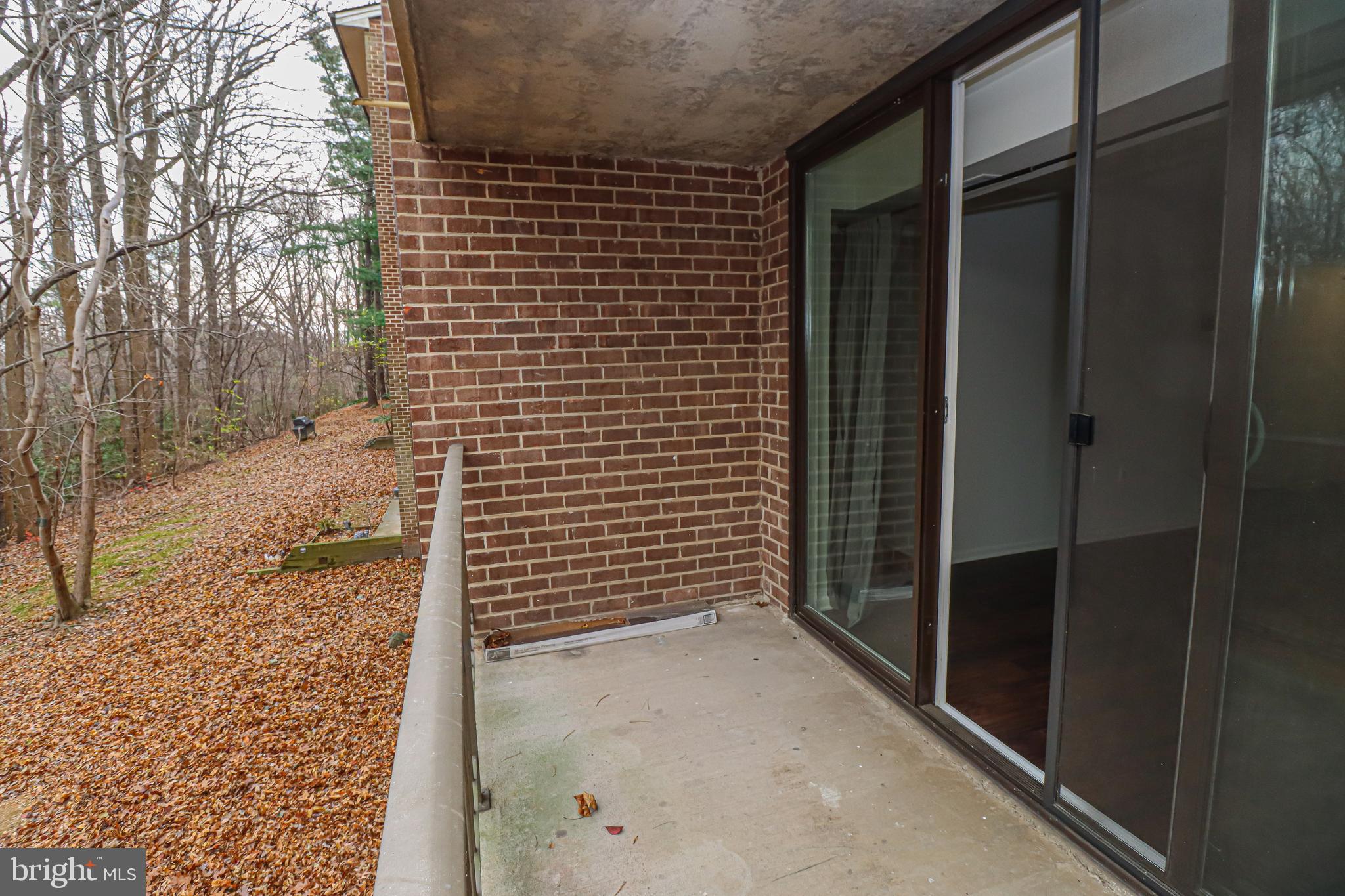 1558 NORTHGATE SQ #1558-11A