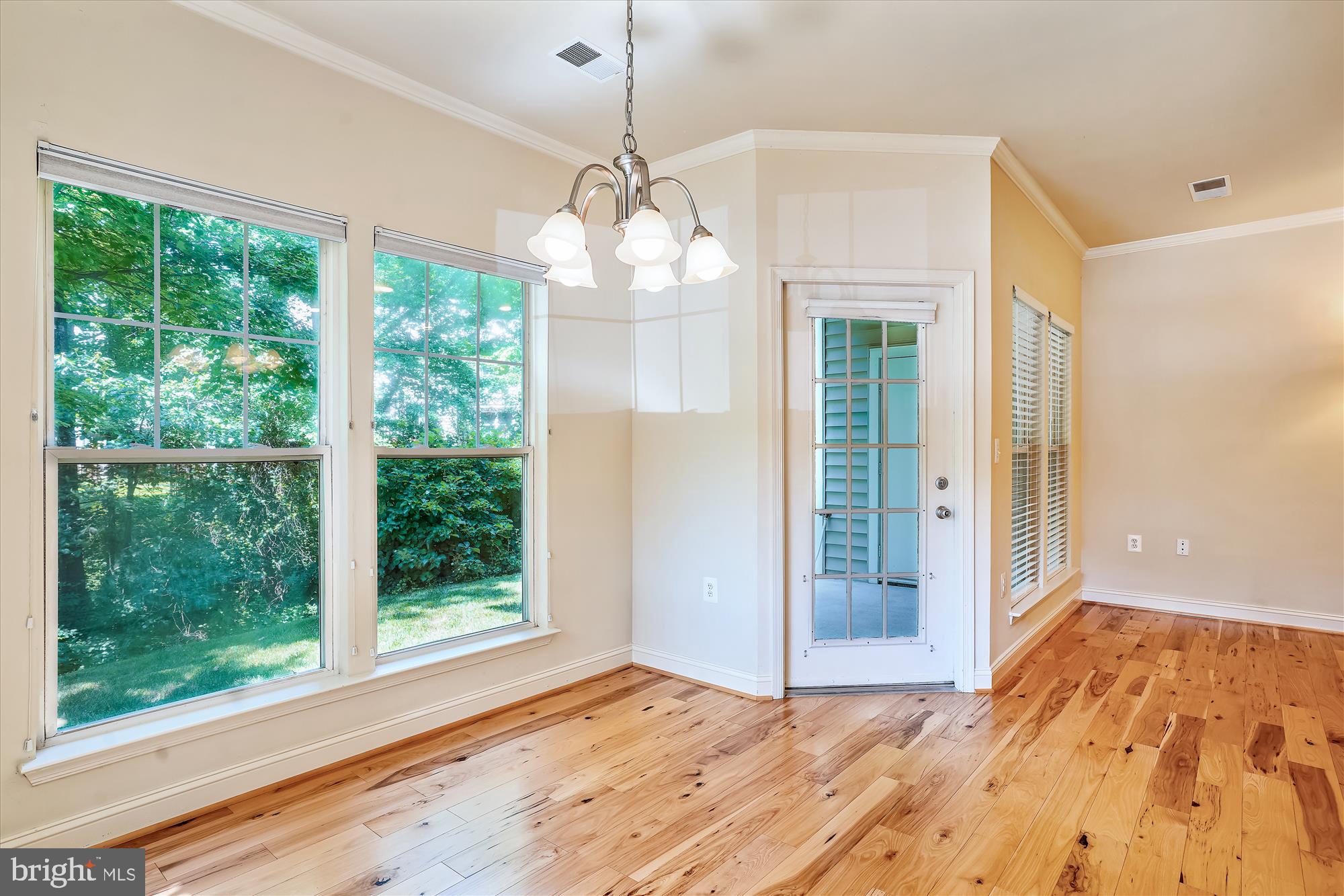 1501 NORTH POINT DR #101