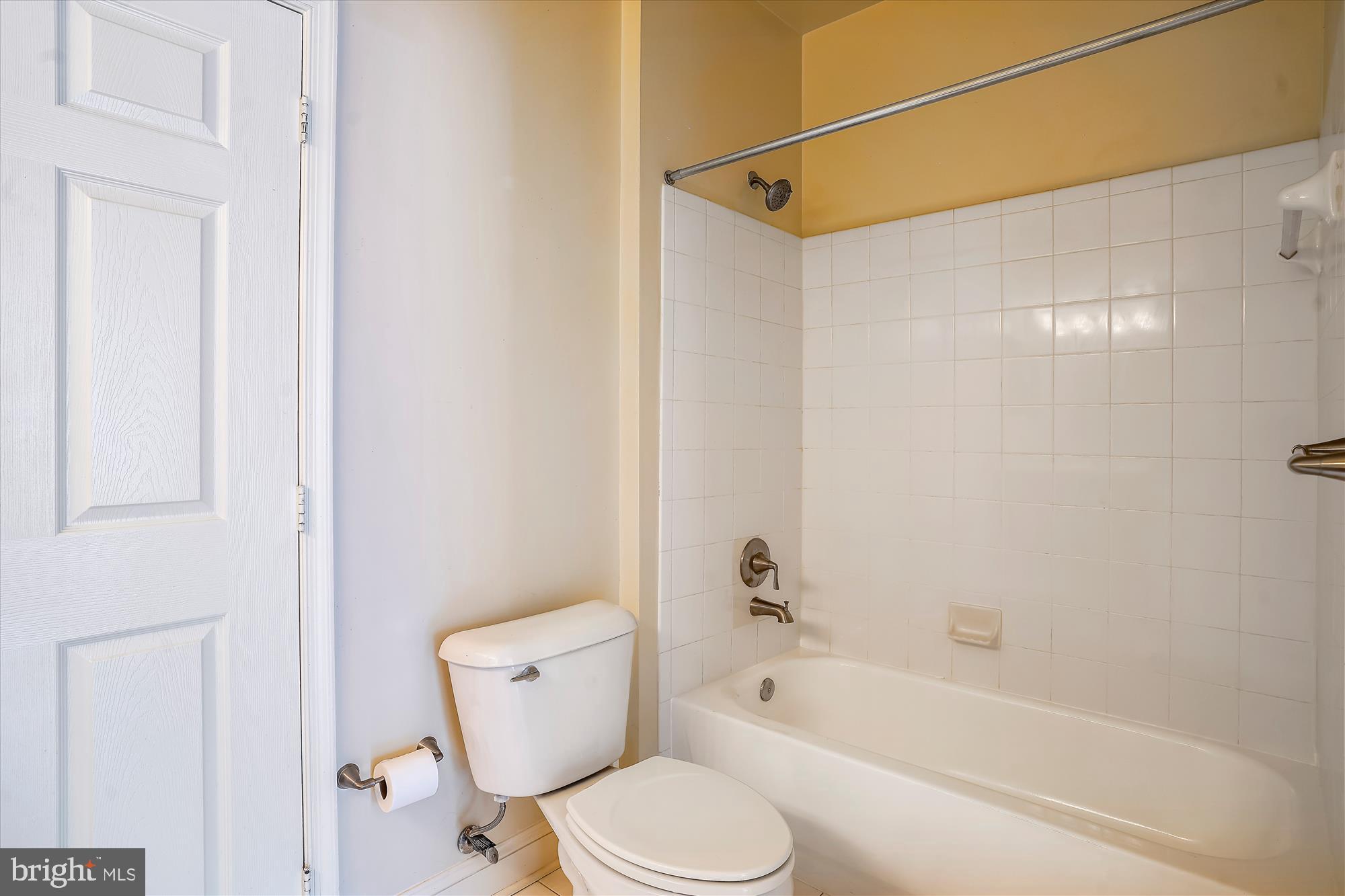 1501 NORTH POINT DR #101