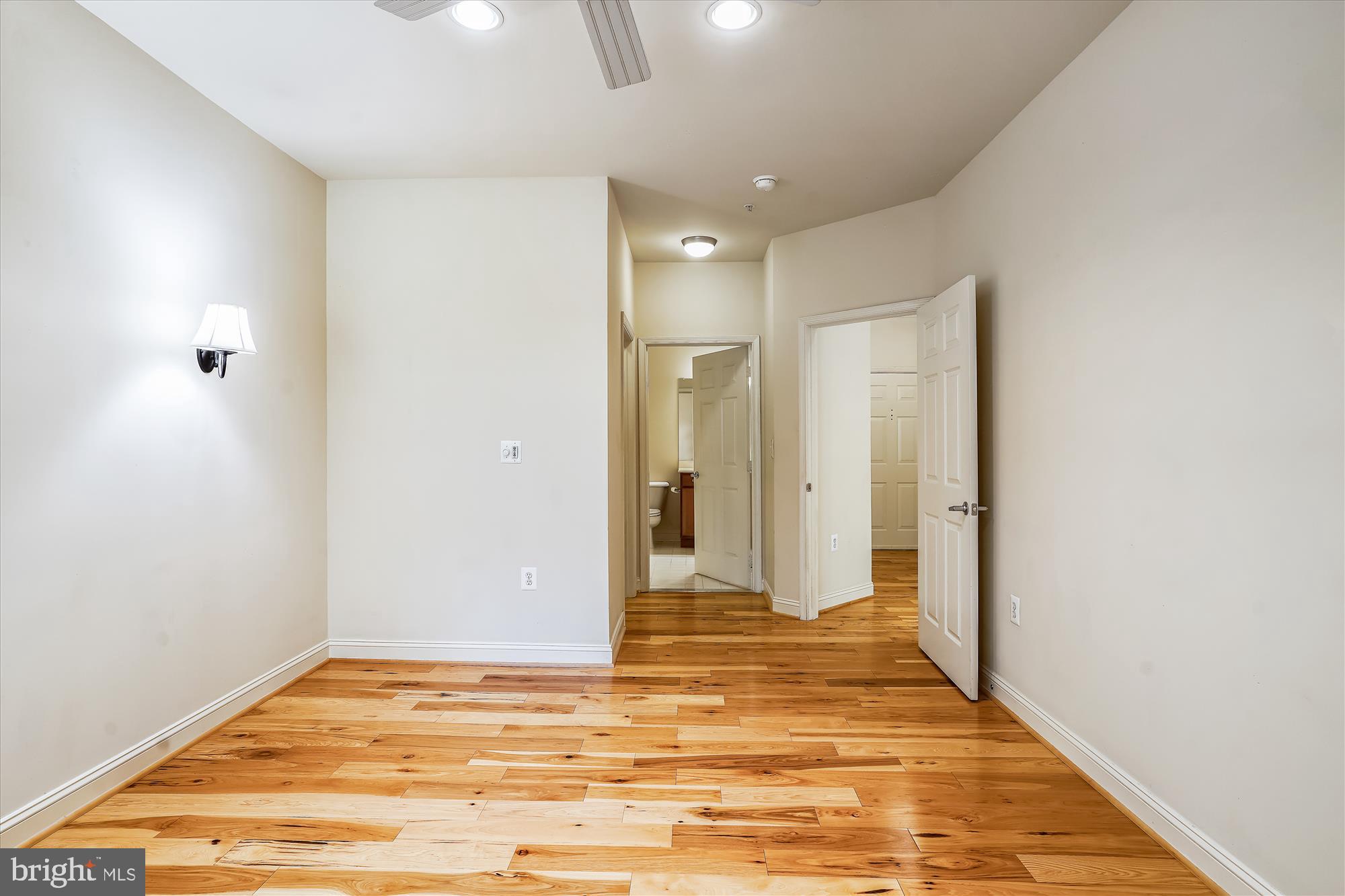 1501 NORTH POINT DR #101