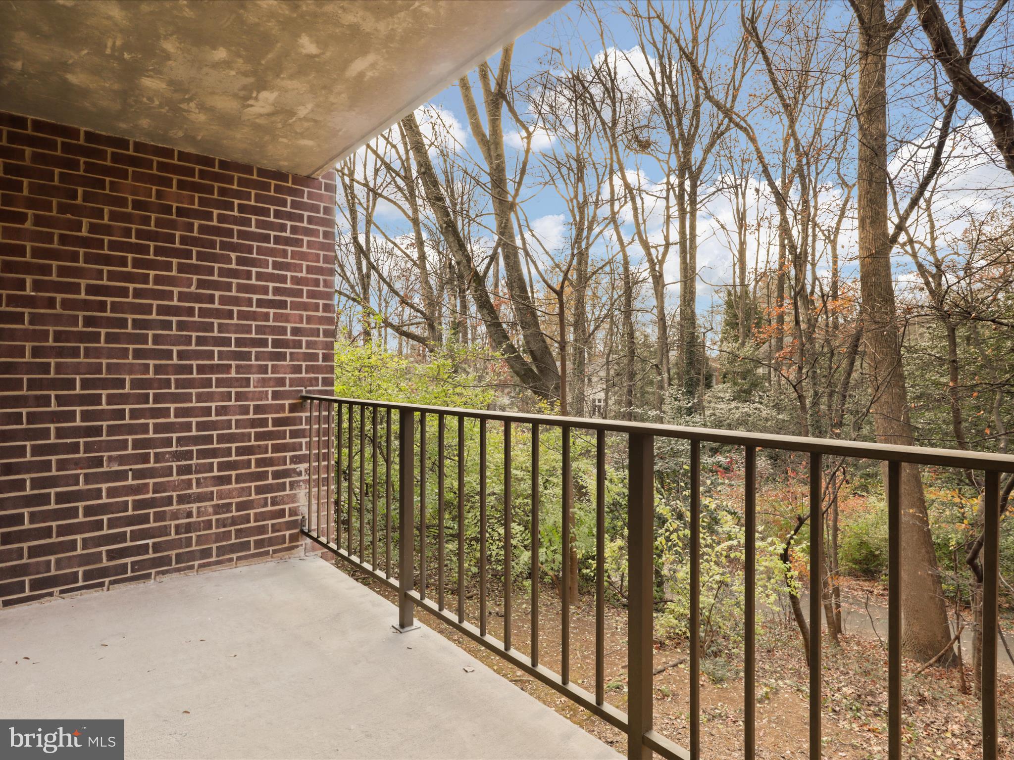 1534 Northgate Sq #12b