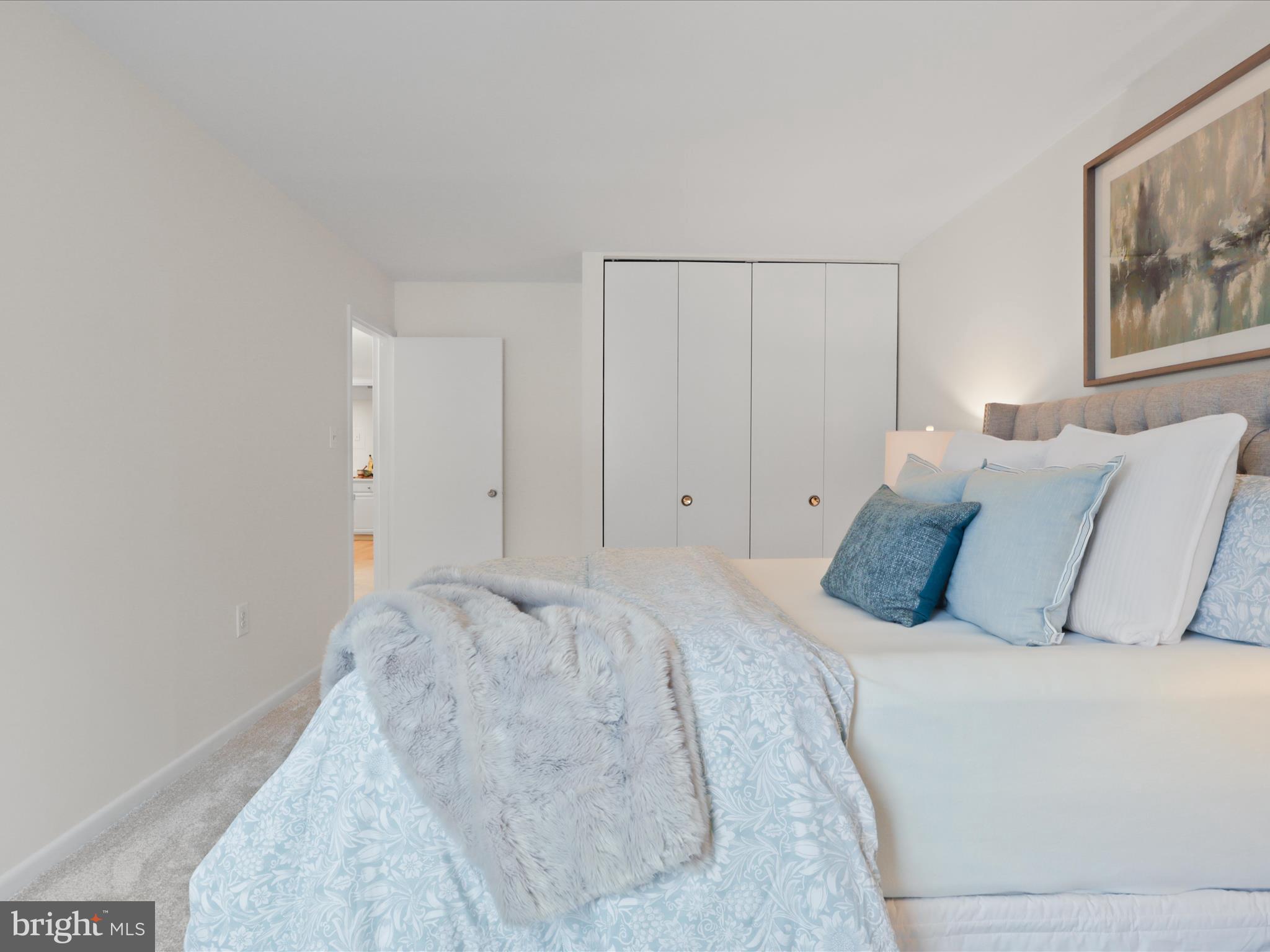 1534 Northgate Sq #12b