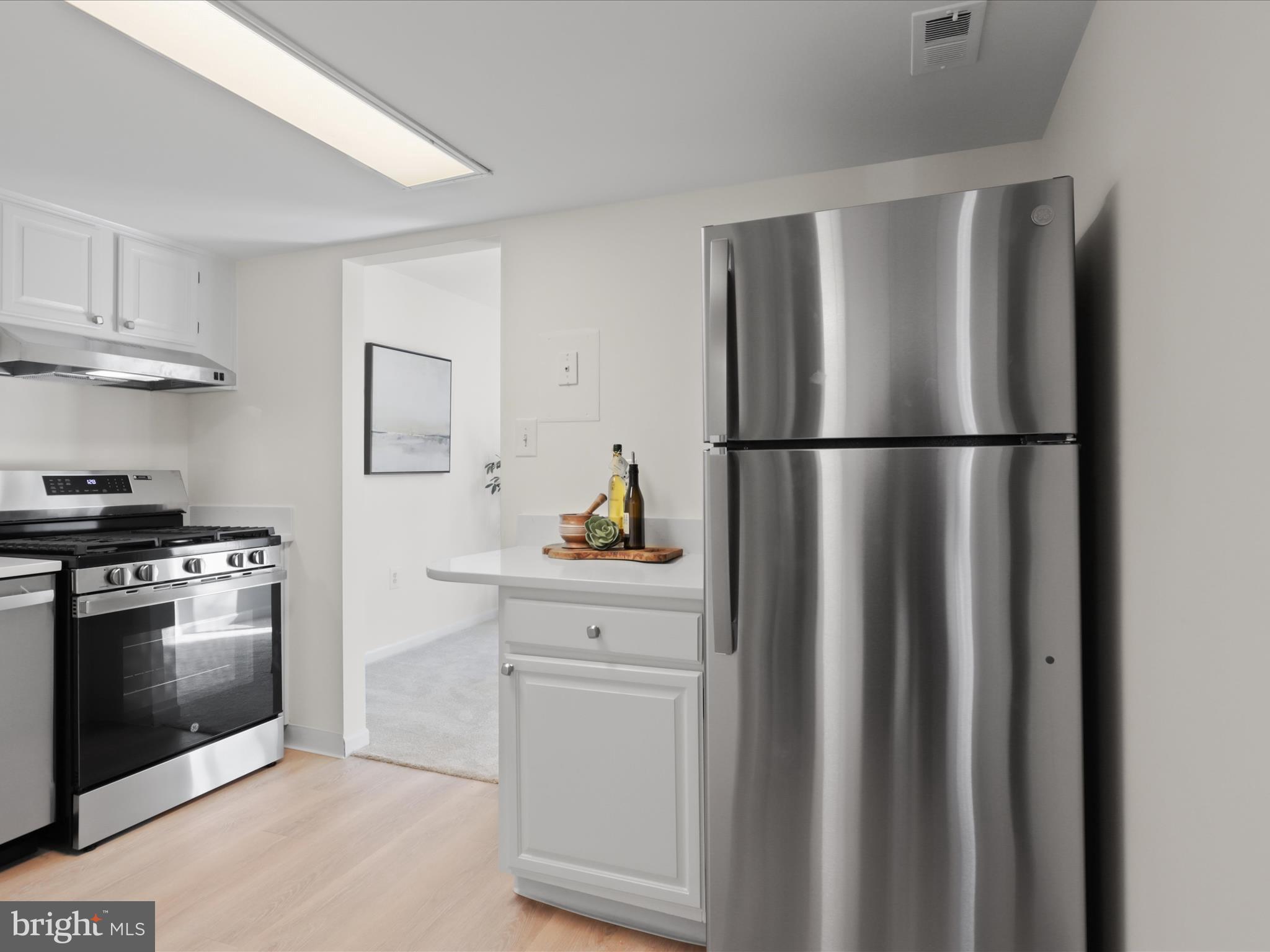 1534 Northgate Sq #12b