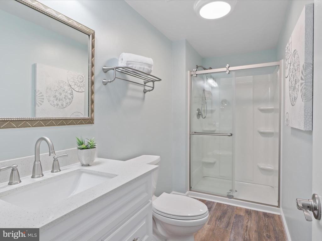 11758 Bayfield Ct
