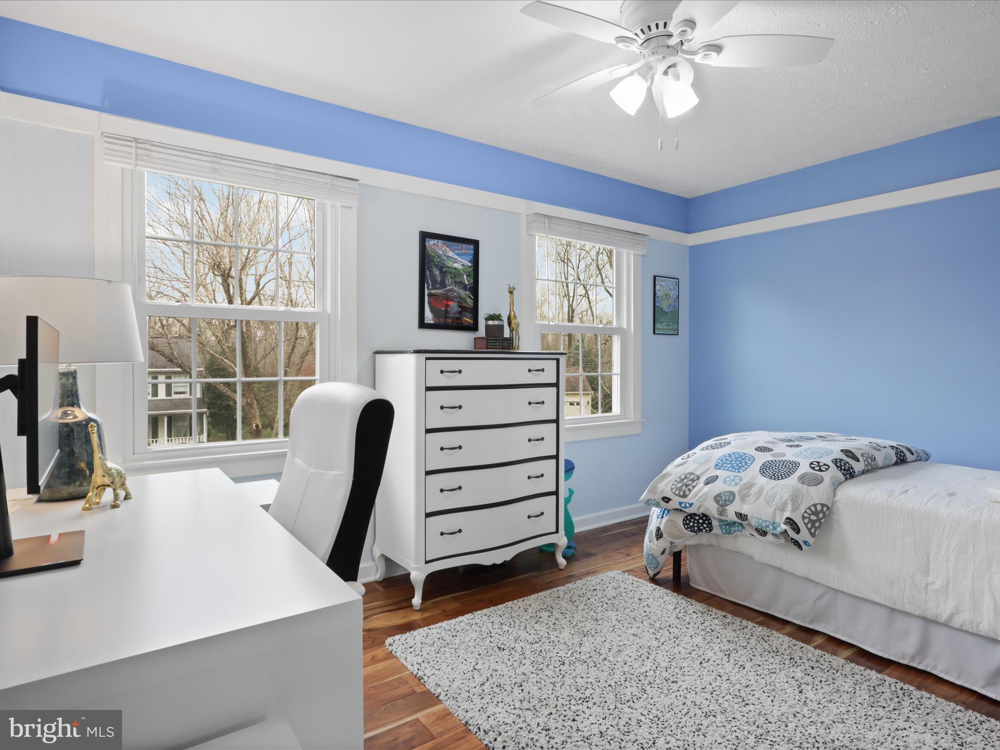 12033 Lake Newport Rd
