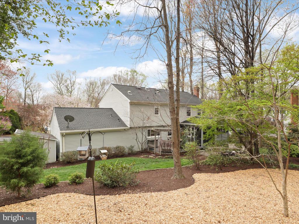 12033 Lake Newport Rd