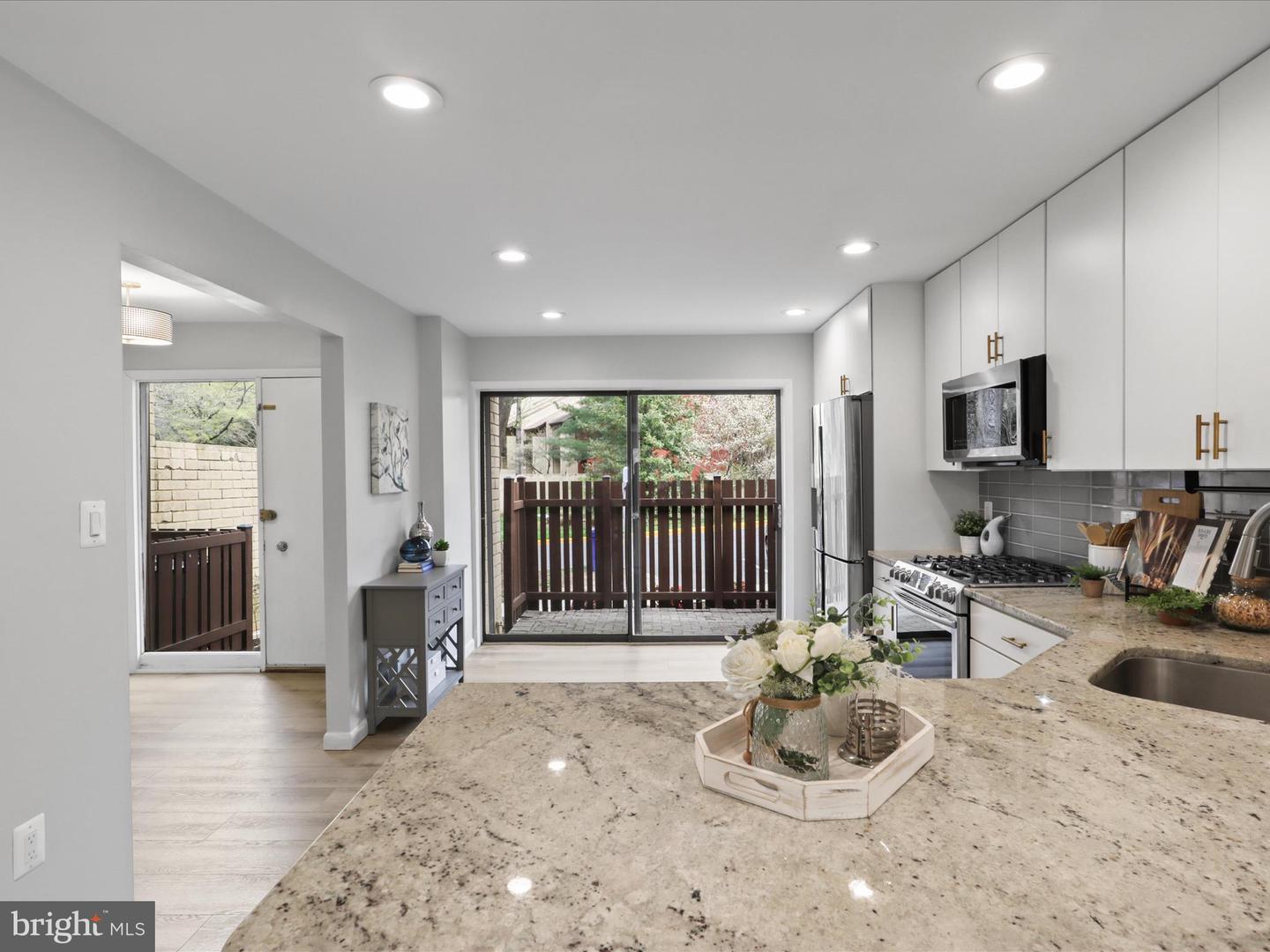 11159 Saffold Way