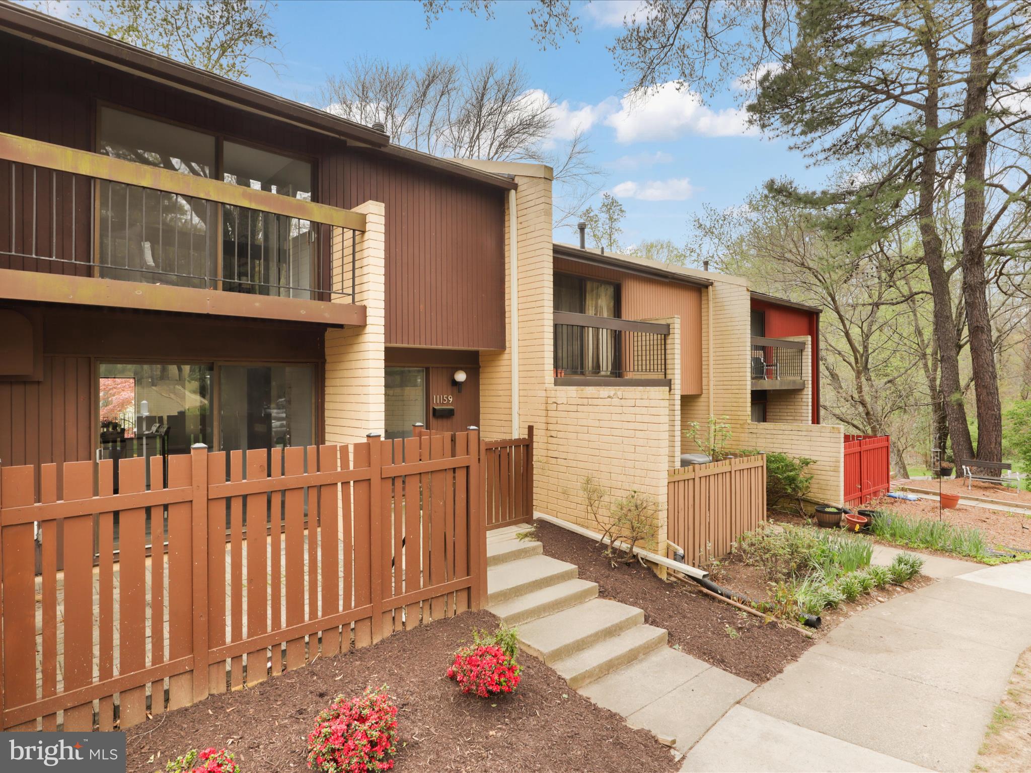 11159 Saffold Way