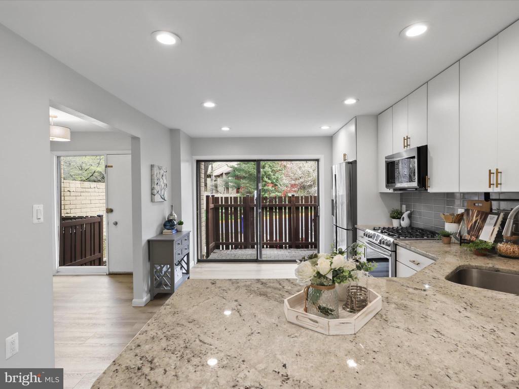 11159 Saffold Way