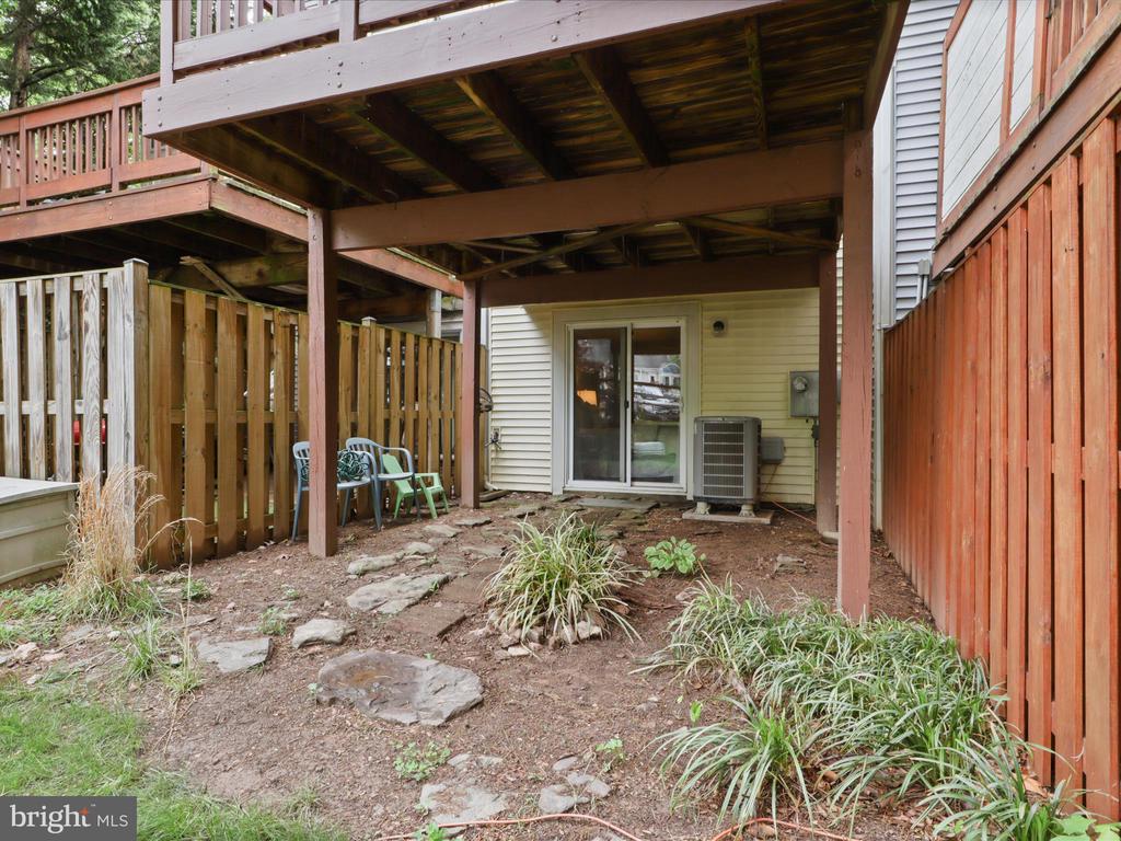 2161 Whisper Way
