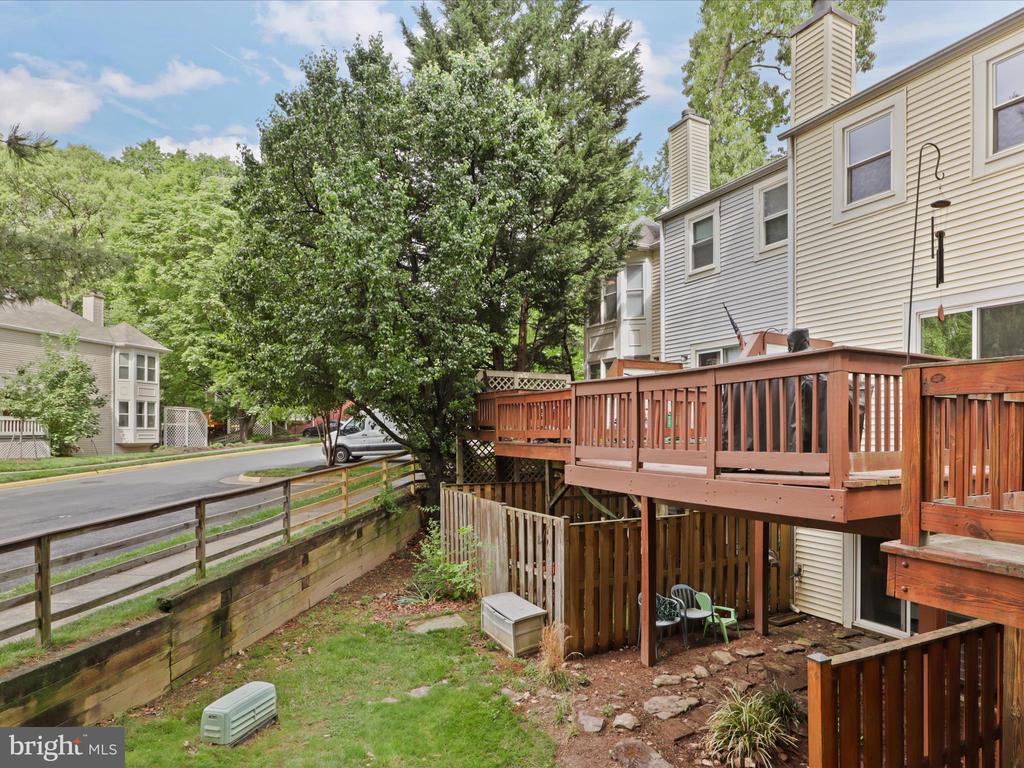 2161 Whisper Way