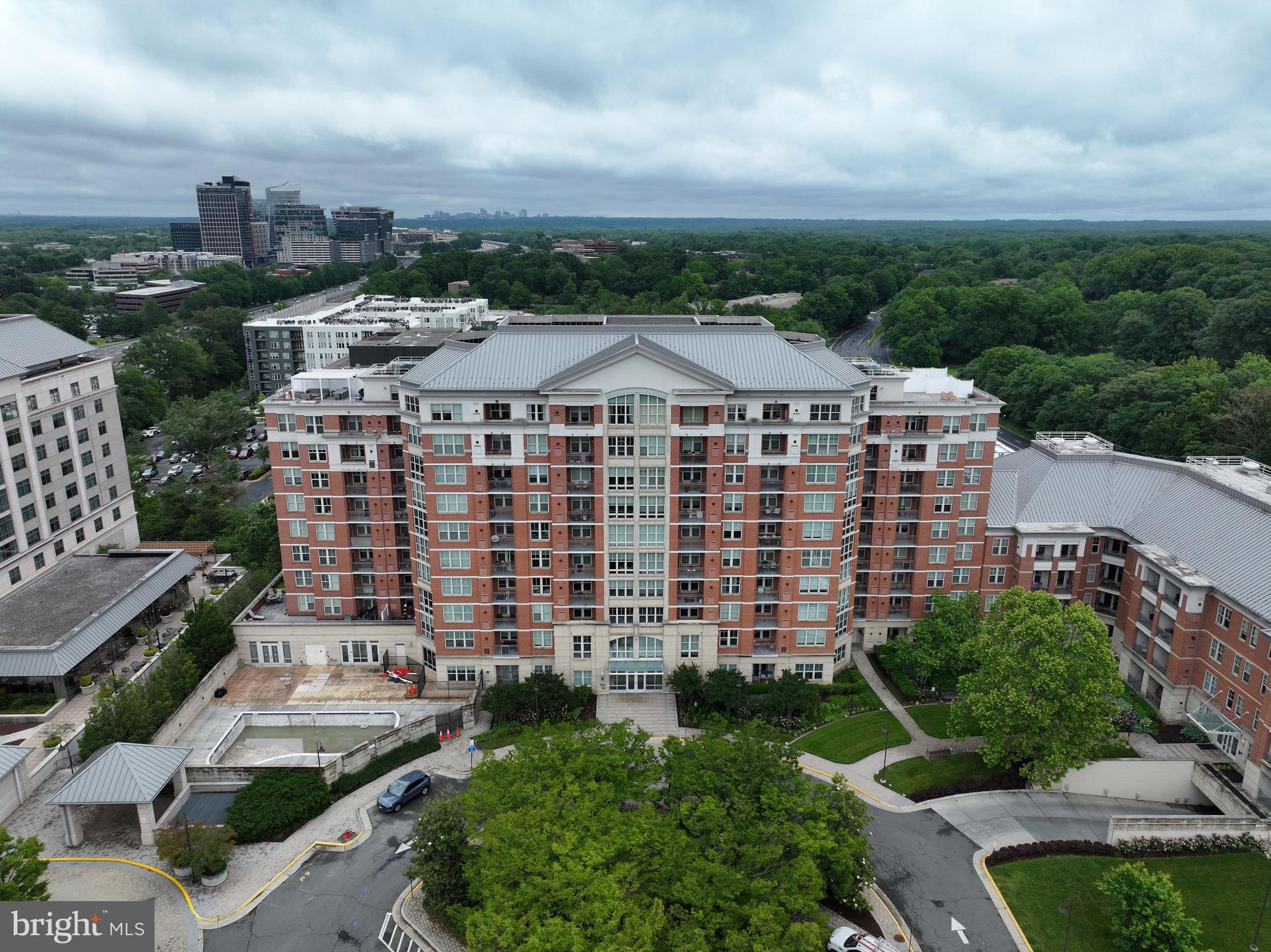 11760 Sunrise Valley Dr #703