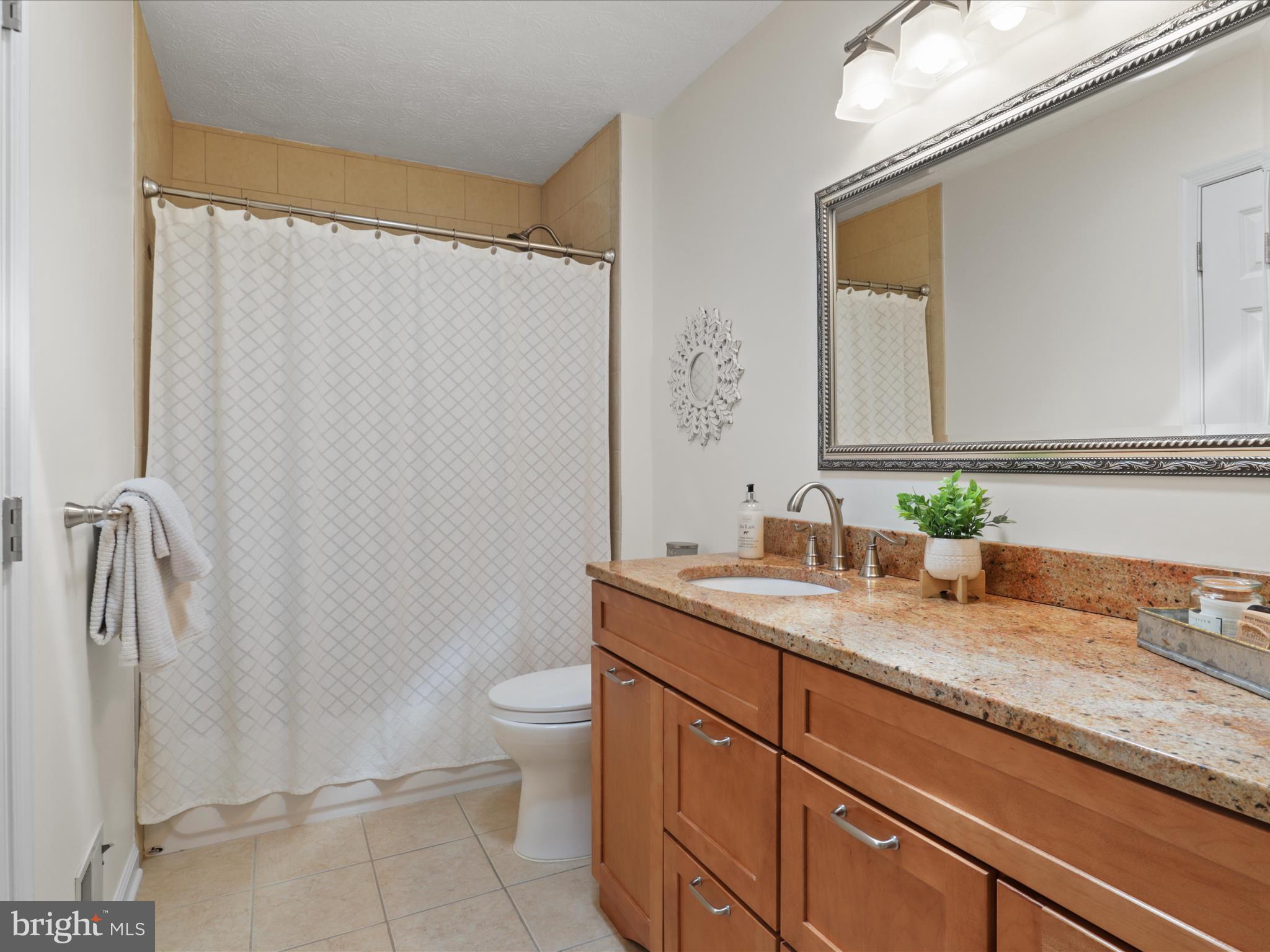 12021 Heather Down Dr