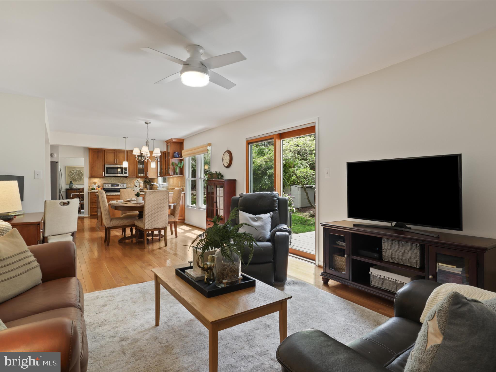 12021 Heather Down Dr