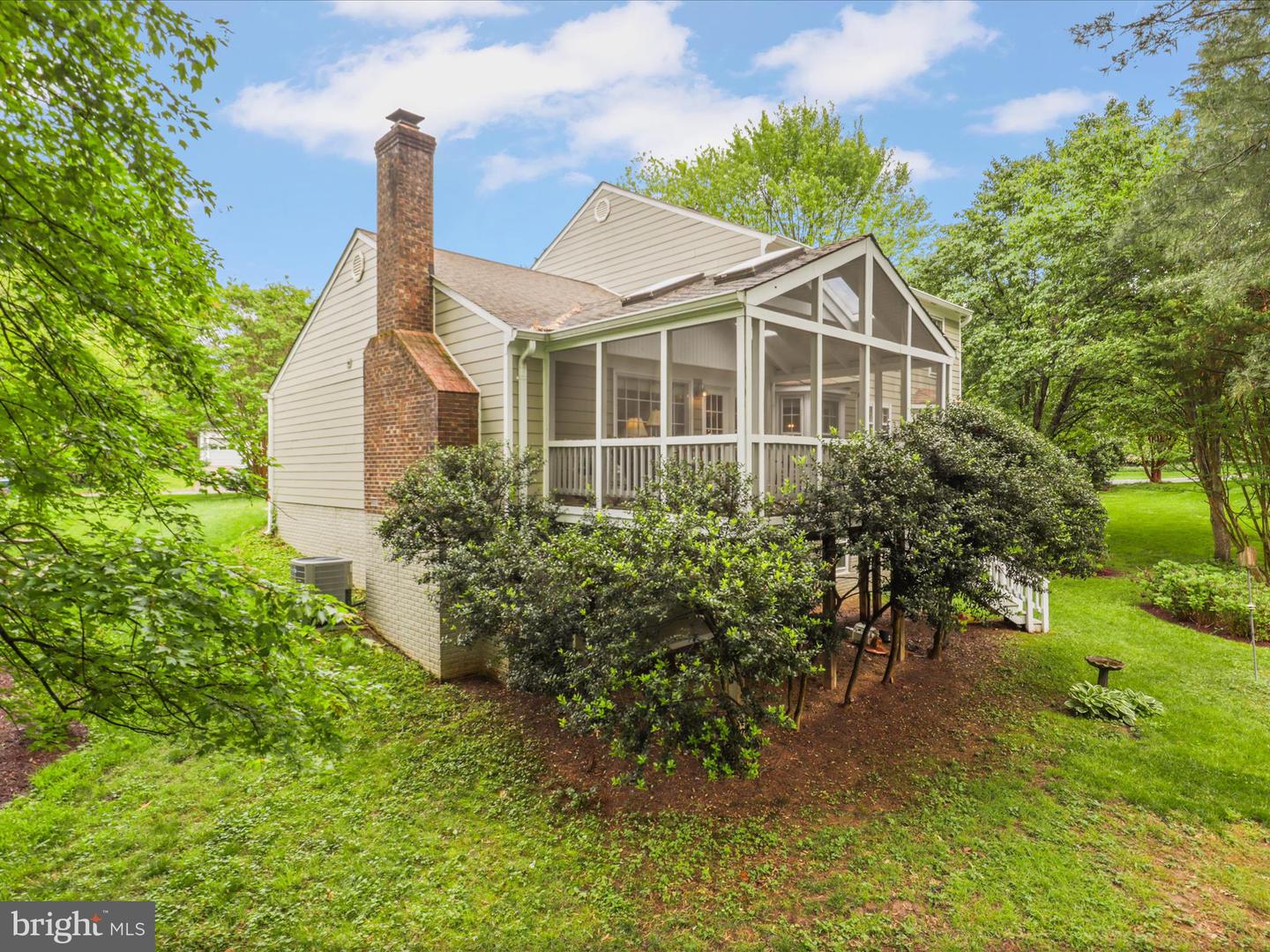 1612 Autumnwood Dr