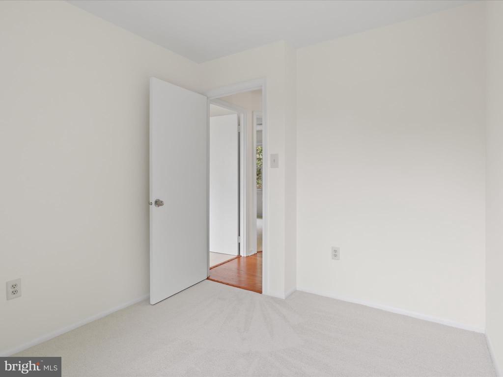 1545 MALVERN HILL PLACE