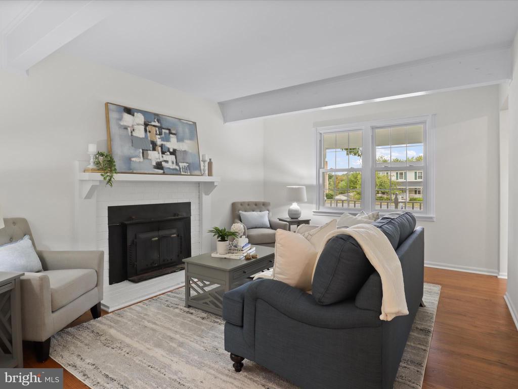 1545 MALVERN HILL PLACE