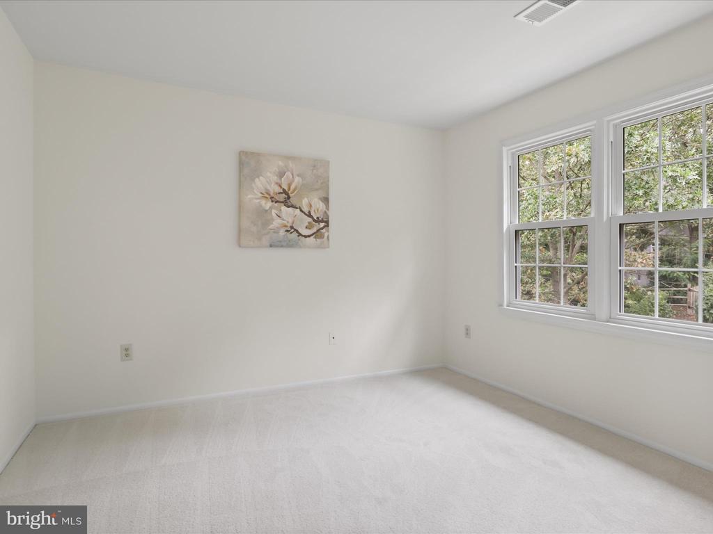 1545 MALVERN HILL PLACE