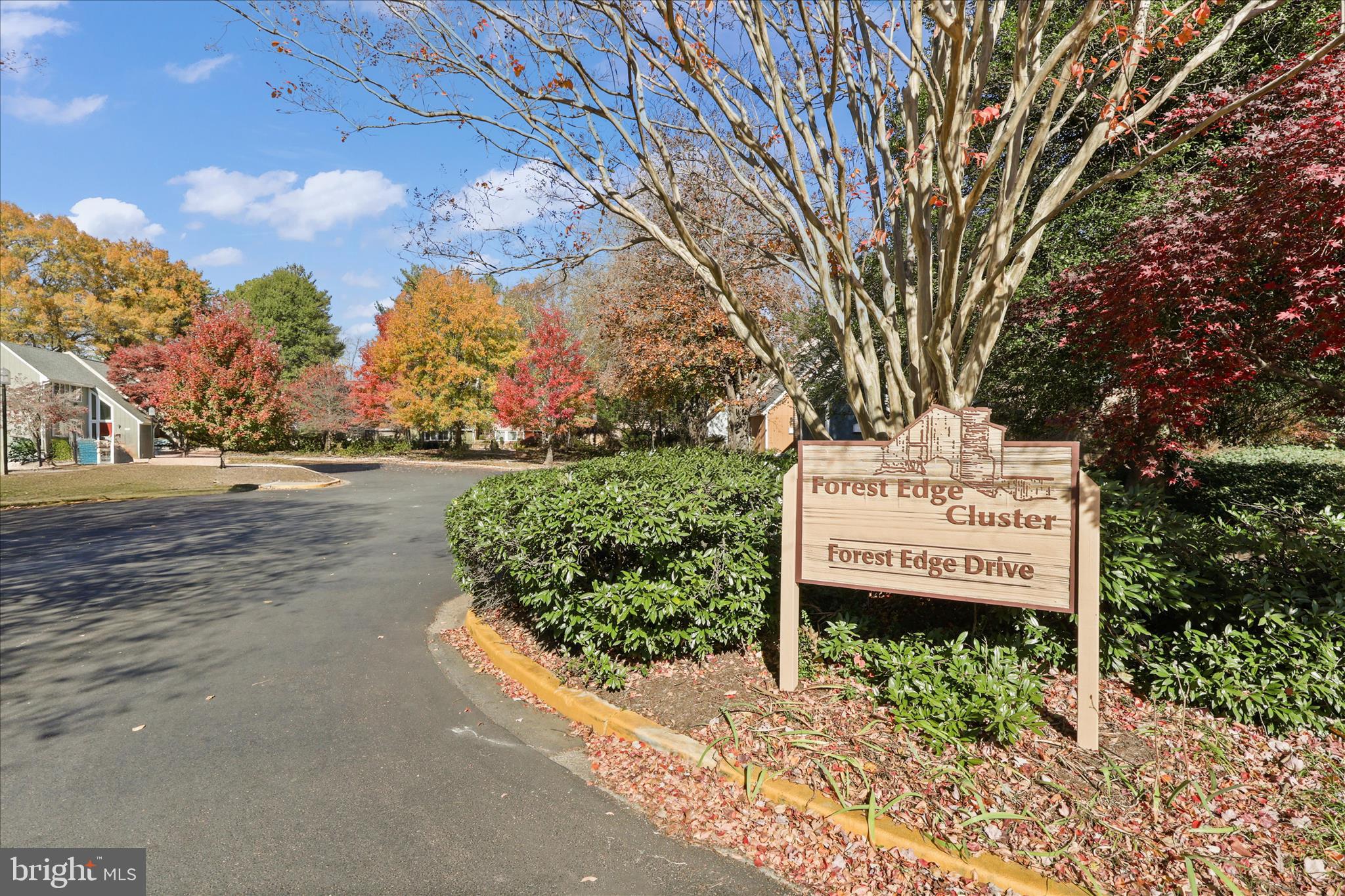 1432 GREENMONT COURT