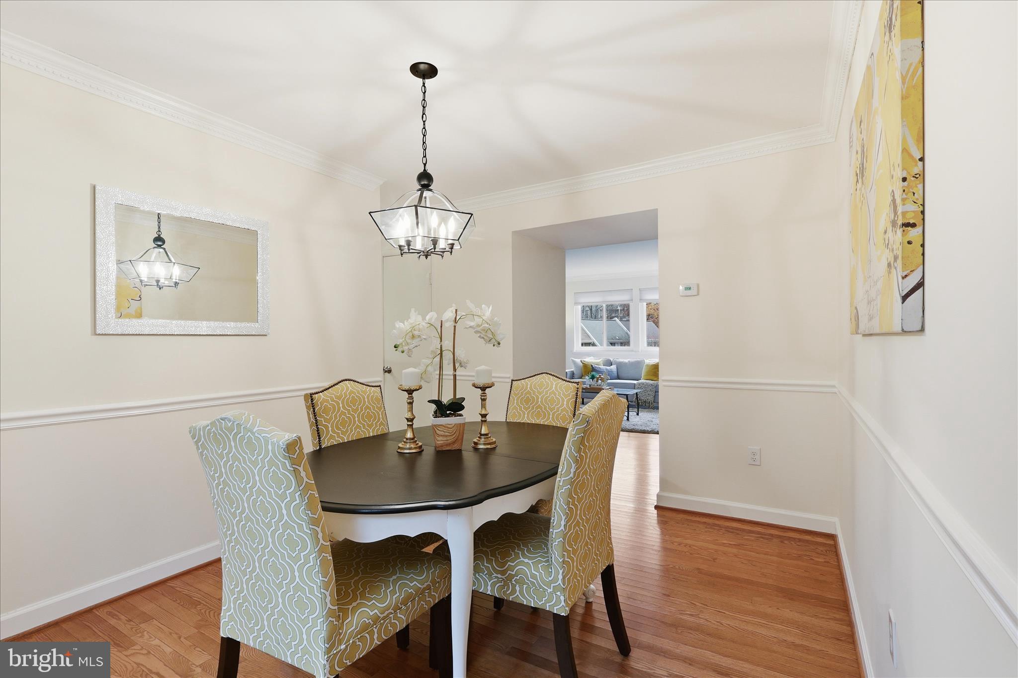 1432 GREENMONT COURT