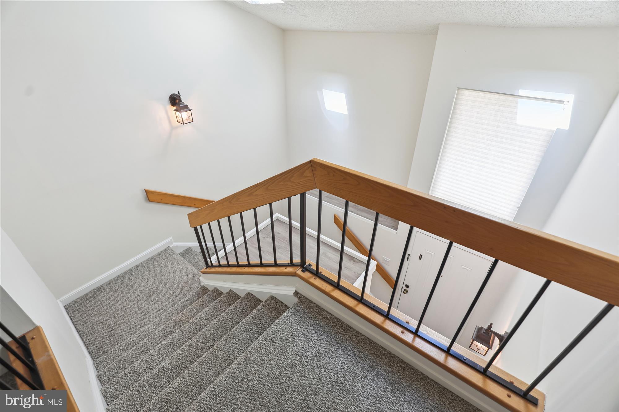 1963 VILLARIDGE DRIVE B 1963B