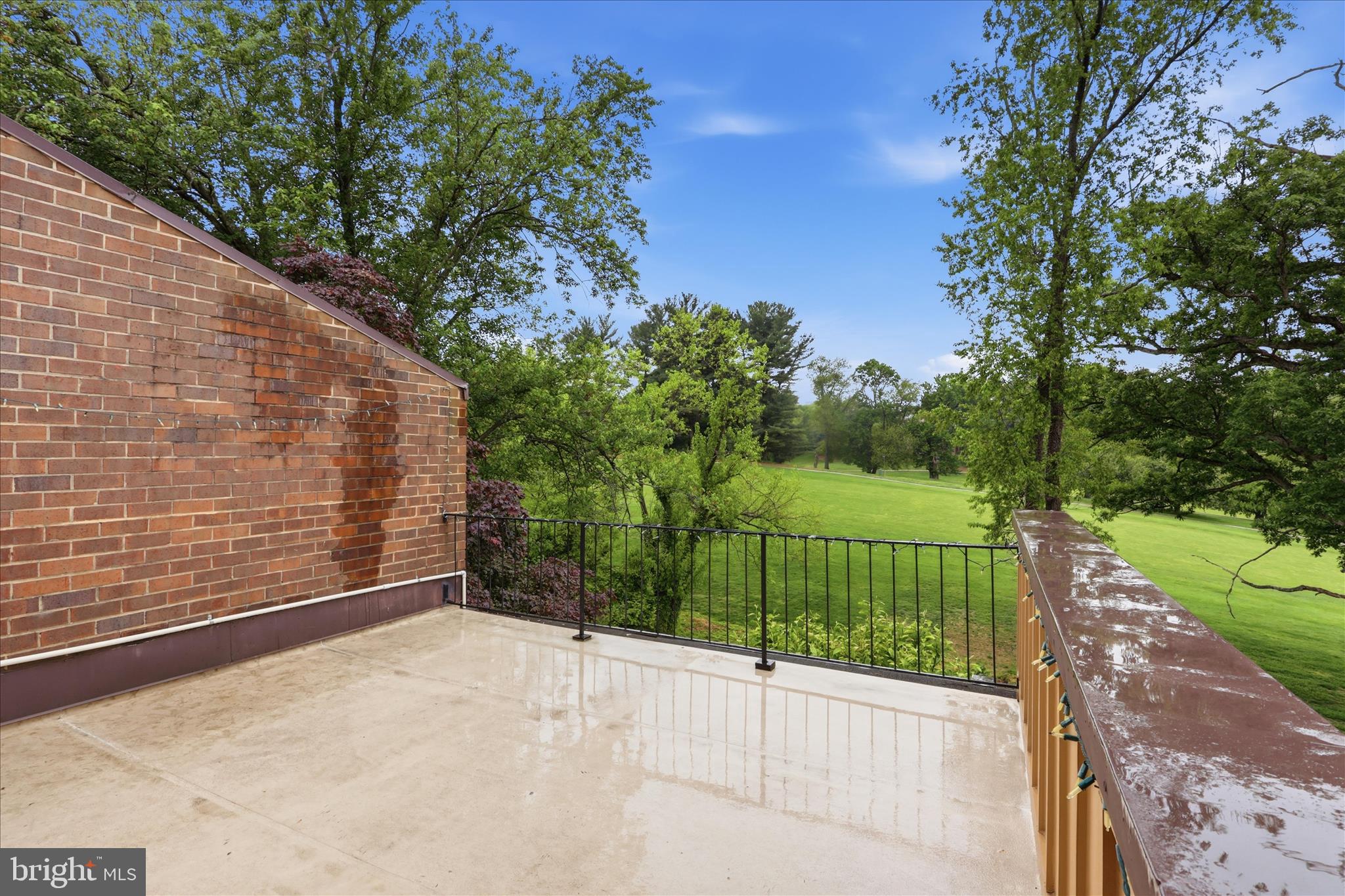 11460 LINKS DRIVE