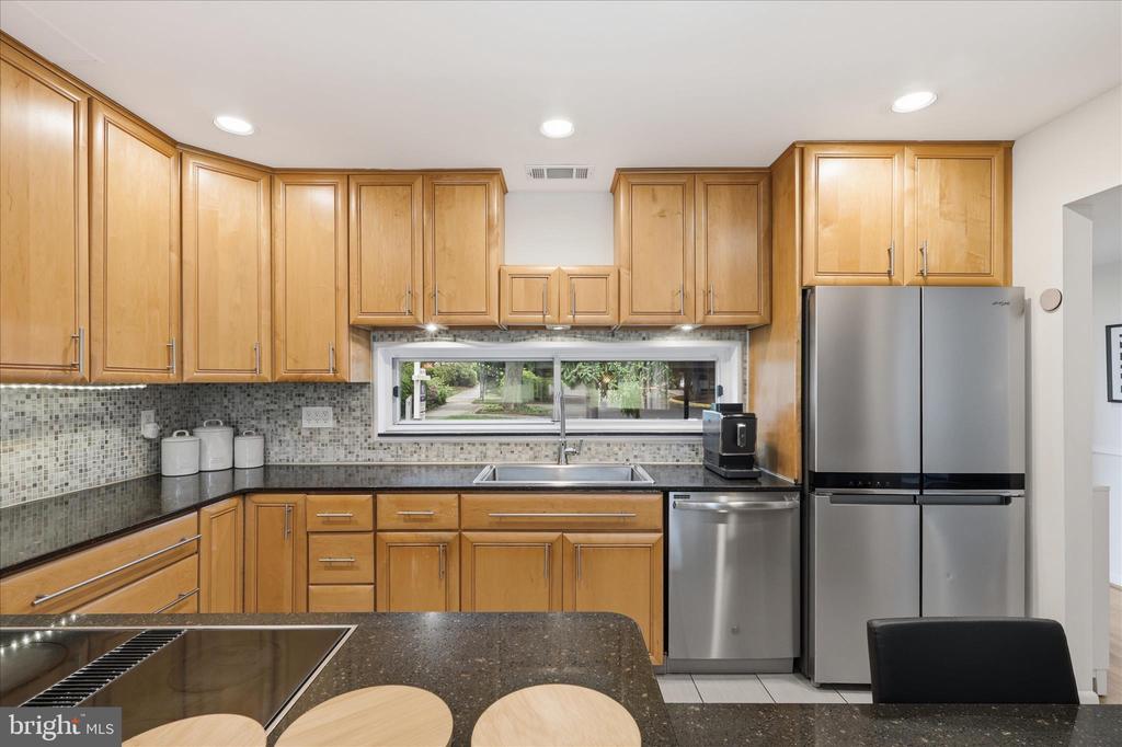 11460 LINKS DRIVE
