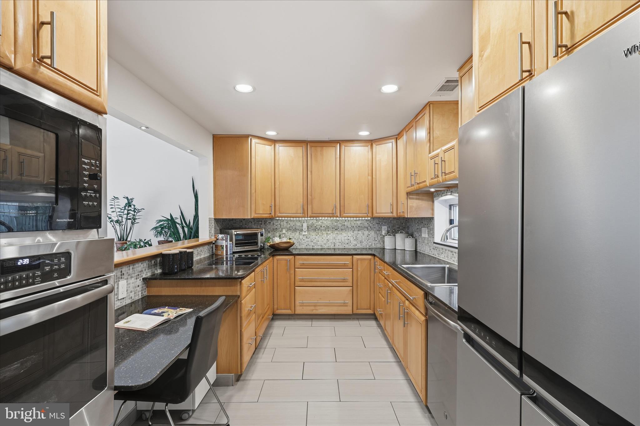 11460 LINKS DRIVE