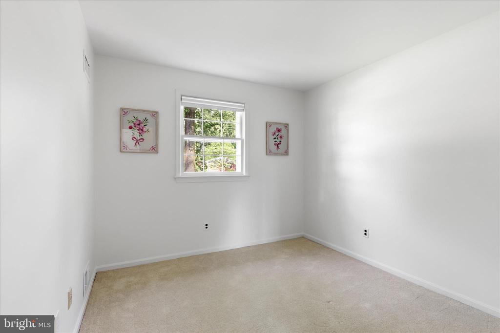 4701 RED FOX DRIVE