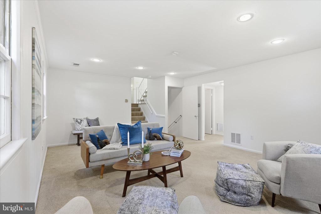 4701 RED FOX DRIVE
