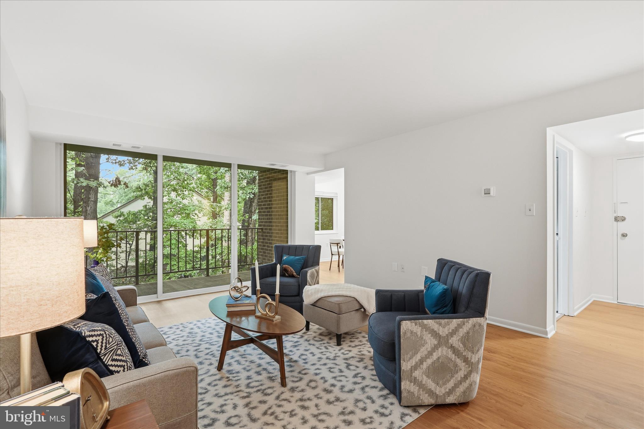 1540 NORTHGATE SQUARE 21B