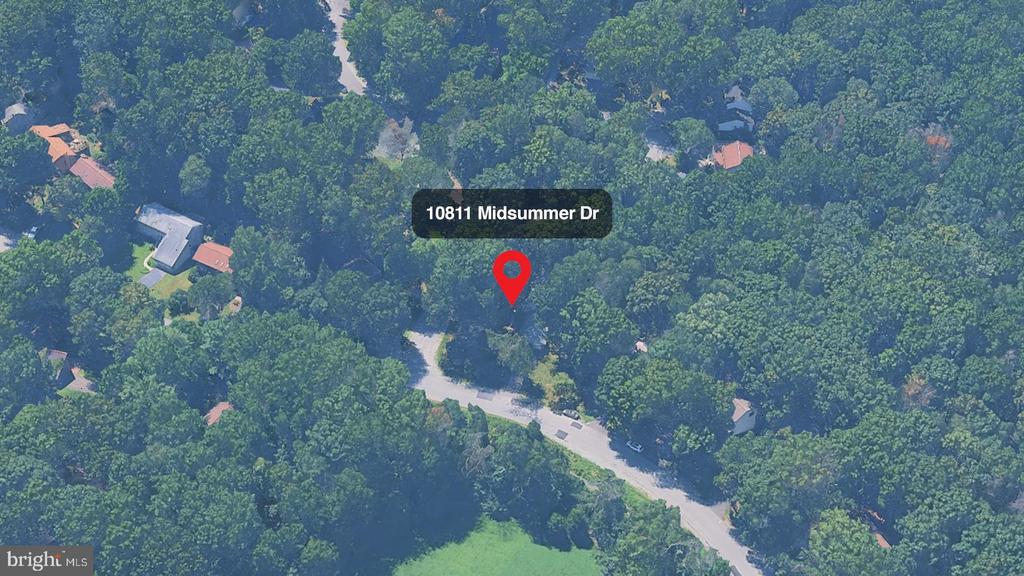 10811 MIDSUMMER DRIVE